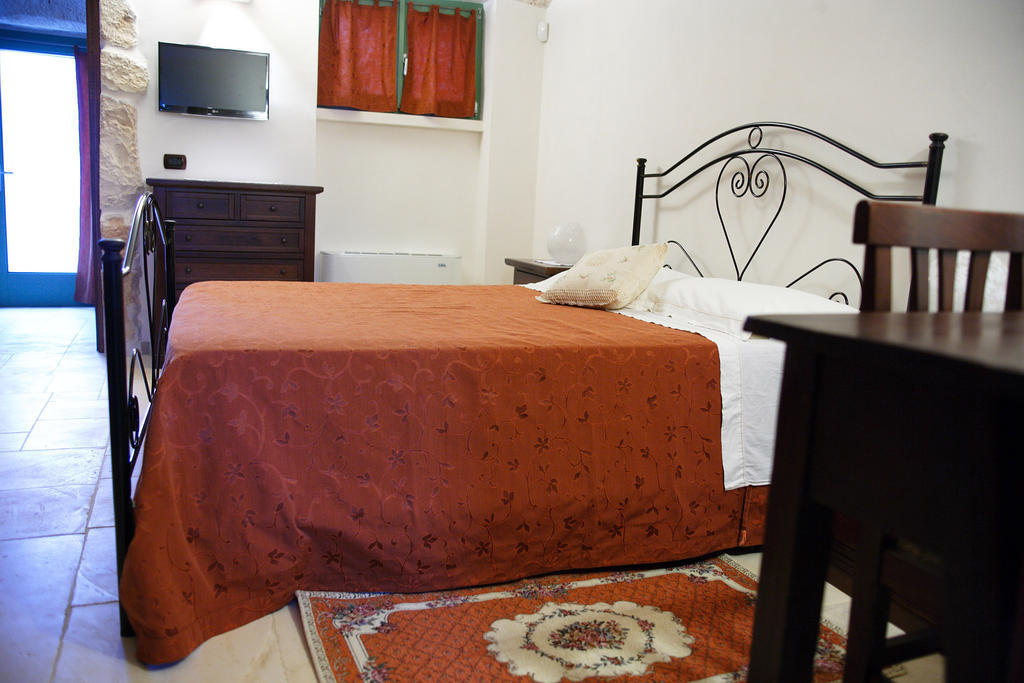 Trulli Boccadoro Hotel Ostuni Bilik gambar